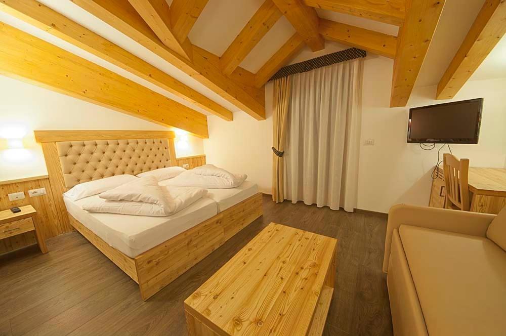 Hotel Niagara Ossana Rum bild